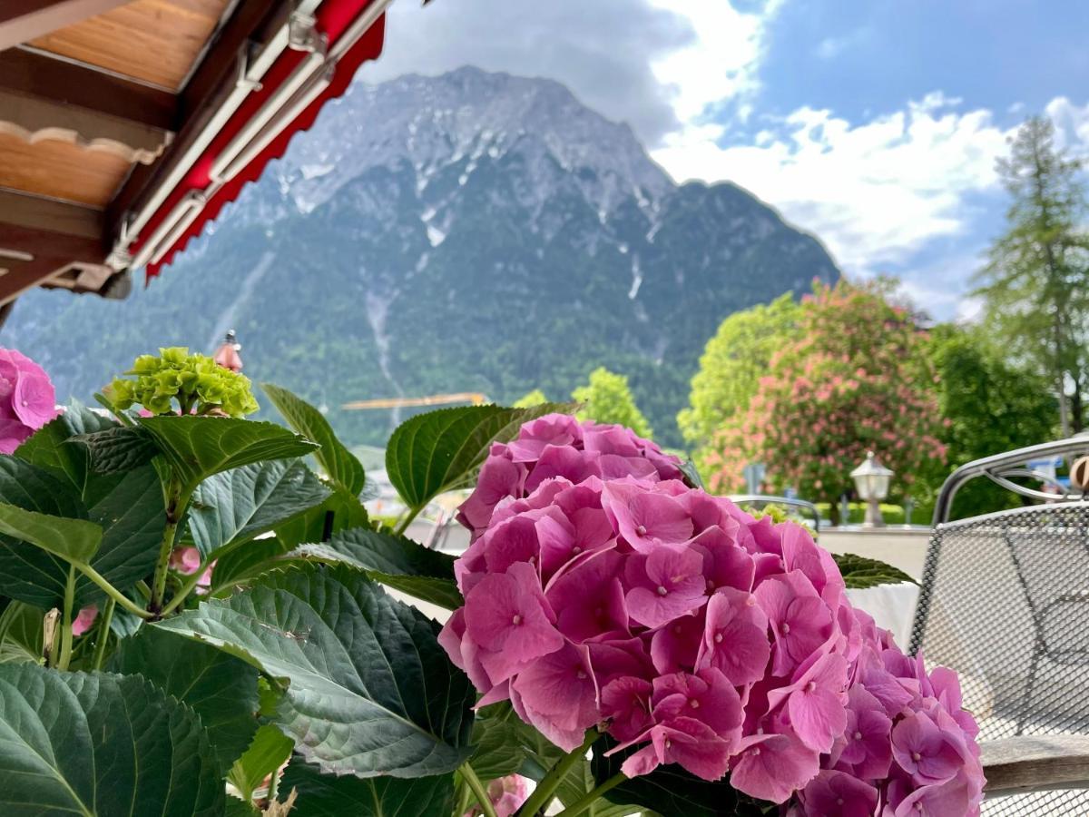 Gästehaus Sonnenheim Mittenwald Exterior foto