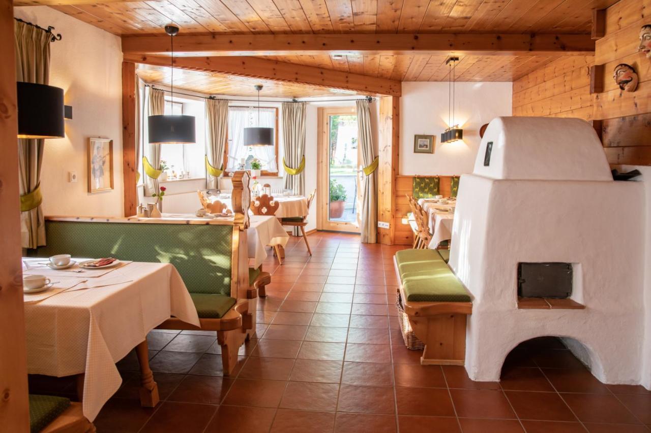 Gästehaus Sonnenheim Mittenwald Exterior foto